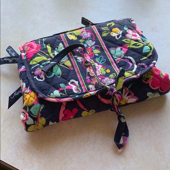 Vera Bradley Organizer w/ Zip Pockets & Tie Close - Picture 1 of 2
